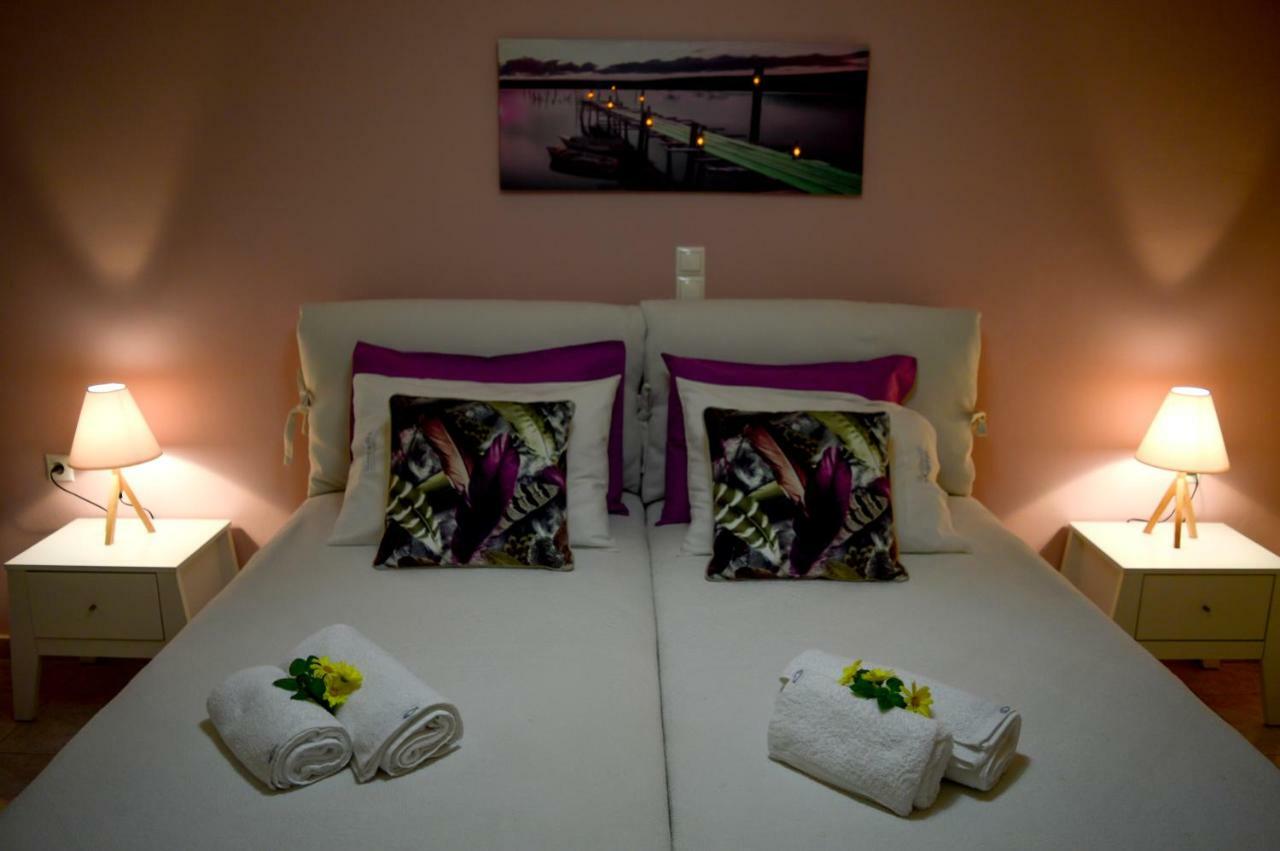 Meltemi Beach Apartments มิลาโตส ภายนอก รูปภาพ