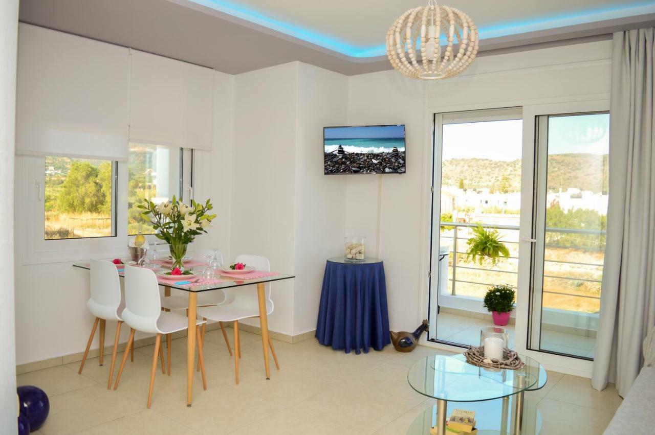Meltemi Beach Apartments มิลาโตส ภายนอก รูปภาพ